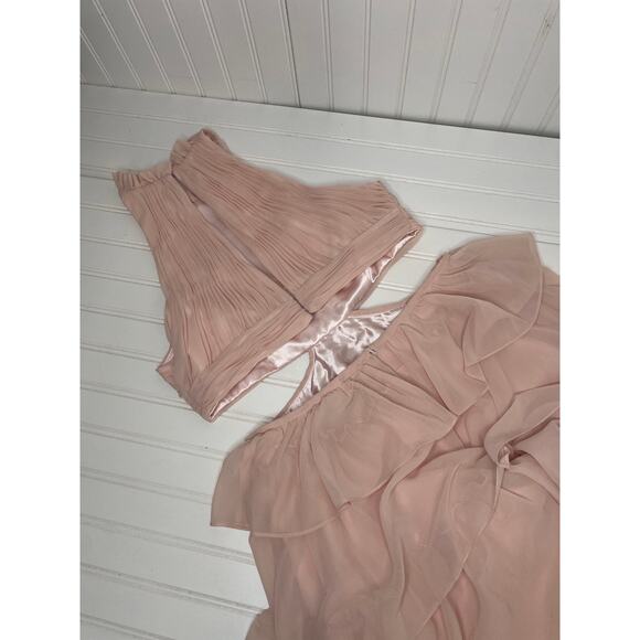 Leena for Mac Duggal 55817 High Neck Tiered Prom Dress Dress Blush Cut Out Sze 6 - Picture 7 of 8